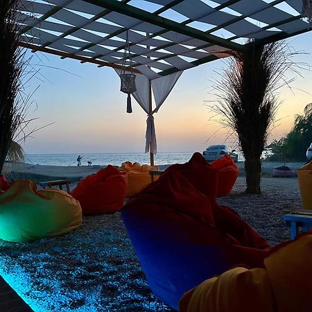 Garden Villa Naza Piqeras Екстер'єр фото
